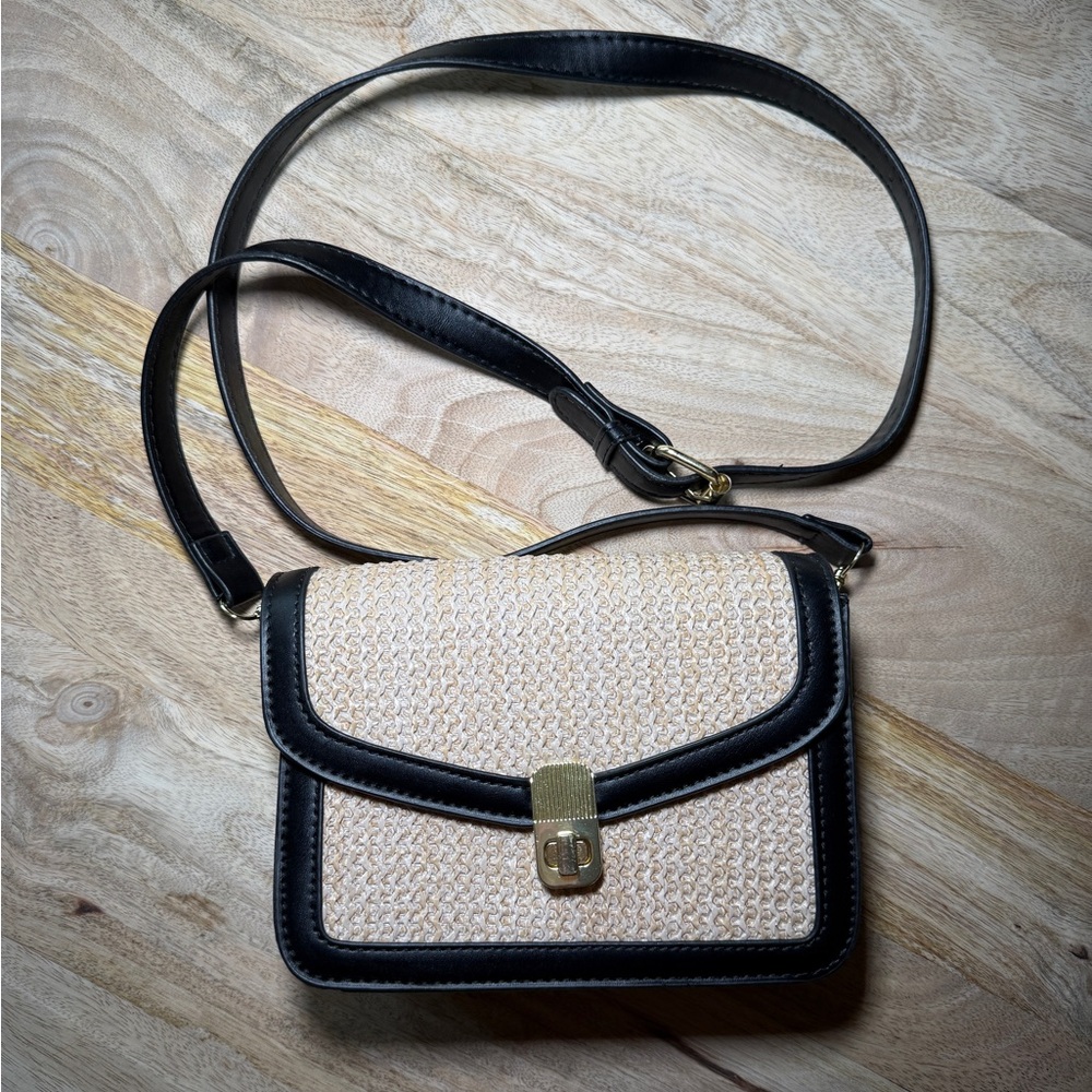 Woven Straw Mini Crossbody Bag